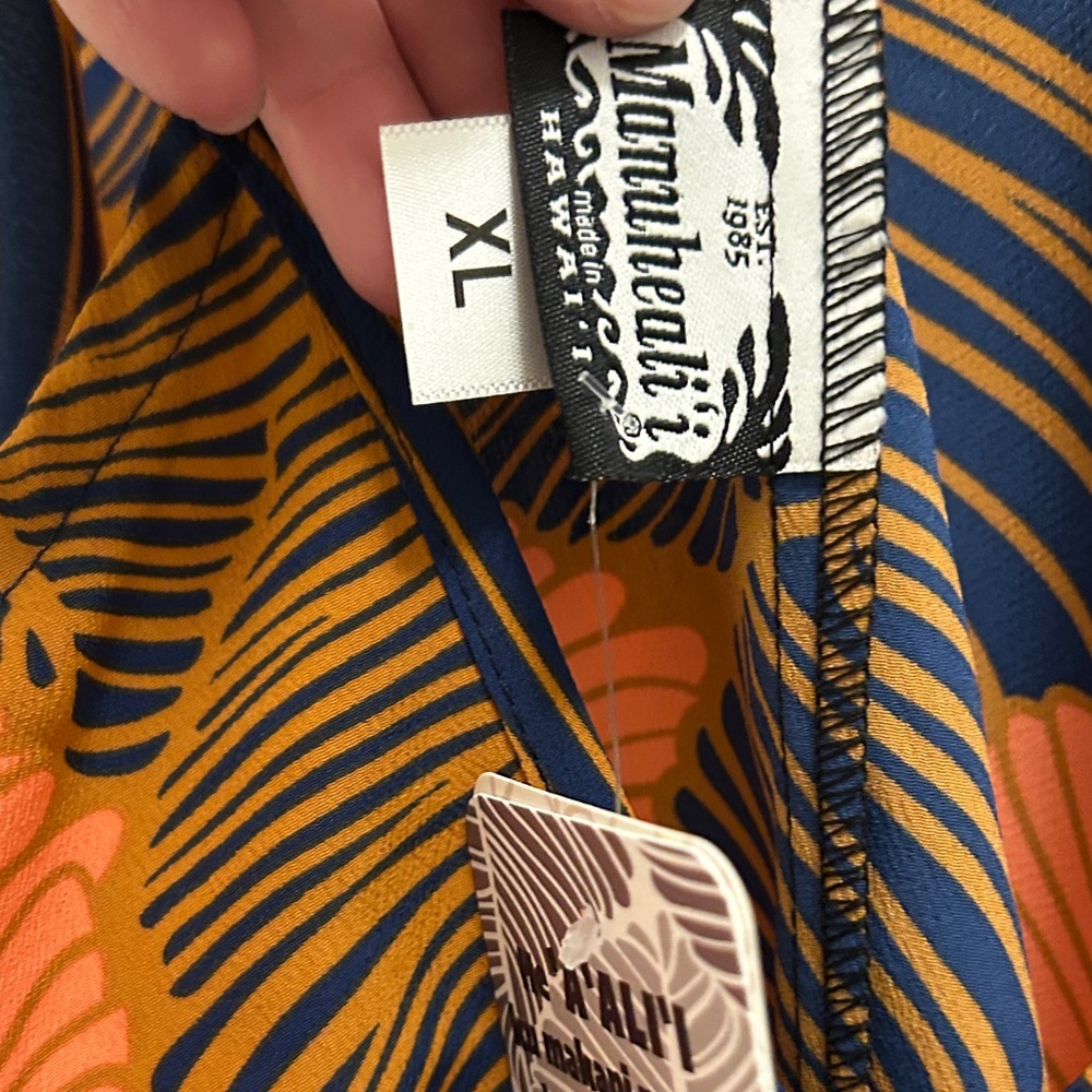 NWT Manuhealii Girls Dress, XL - Picture 5 of 7